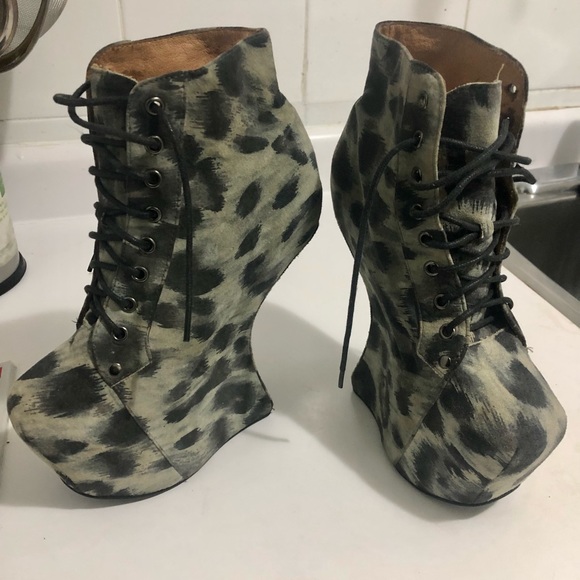 JEFFREY CAMPBELL PLATFORM BOOTS NEW 6 - Picture 3 of 12